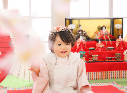 思い出に残る女の子の初節句のお祝い