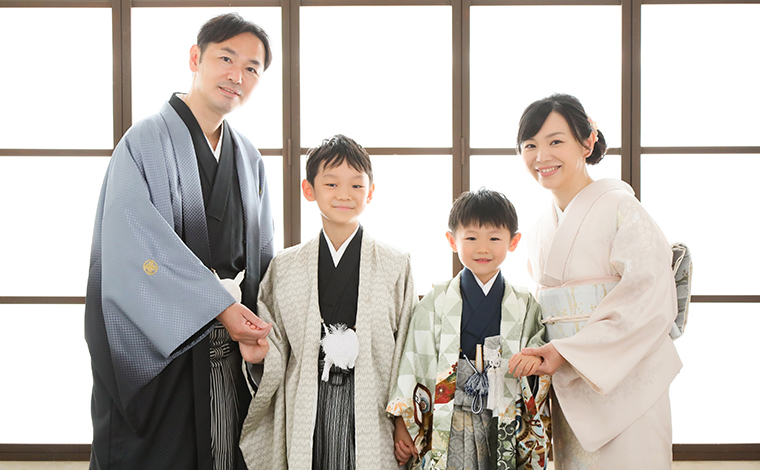 男の子の七五三はとっておきの羽織袴で家族の記念に残る1日に！