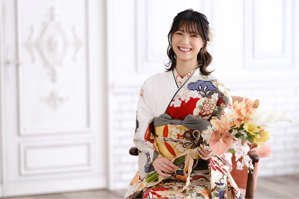 ひいな振袖 白色